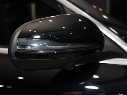 Used 2018 Mercedes-Benz GLC 63 AMG GLC 63 AMG image 43