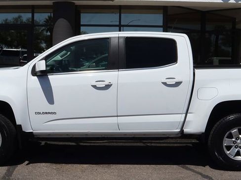 Used 2018 Chevrolet Colorado W/T w/ WT Convenience Package RWD image 8
