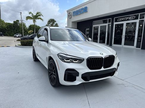Used 2023 BMW X5 xDrive40i w/ M Sport Package AWD/4WD image 7