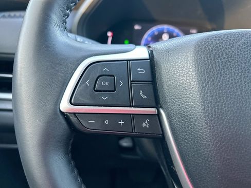 Used 2024 Toyota Grand Highlander AWD image 16