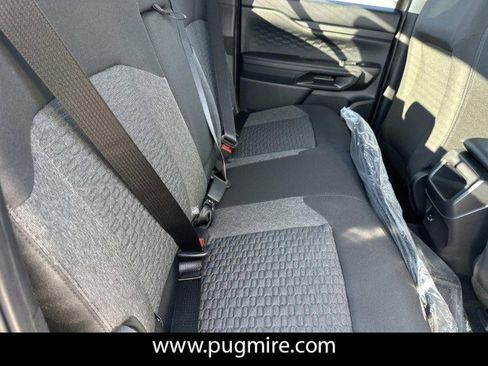 New 2026 Ford Ranger XLT w/ Black Appearance Package RWD image 15