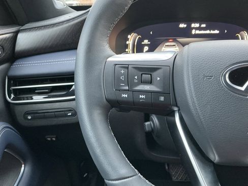 Certified 2026 INFINITI QX60 Sport w/ Dark Cargo Package image 17