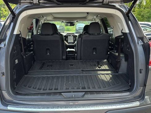 Used 2024 Subaru Ascent Limited w/ Technology Package AWD/4WD image 28