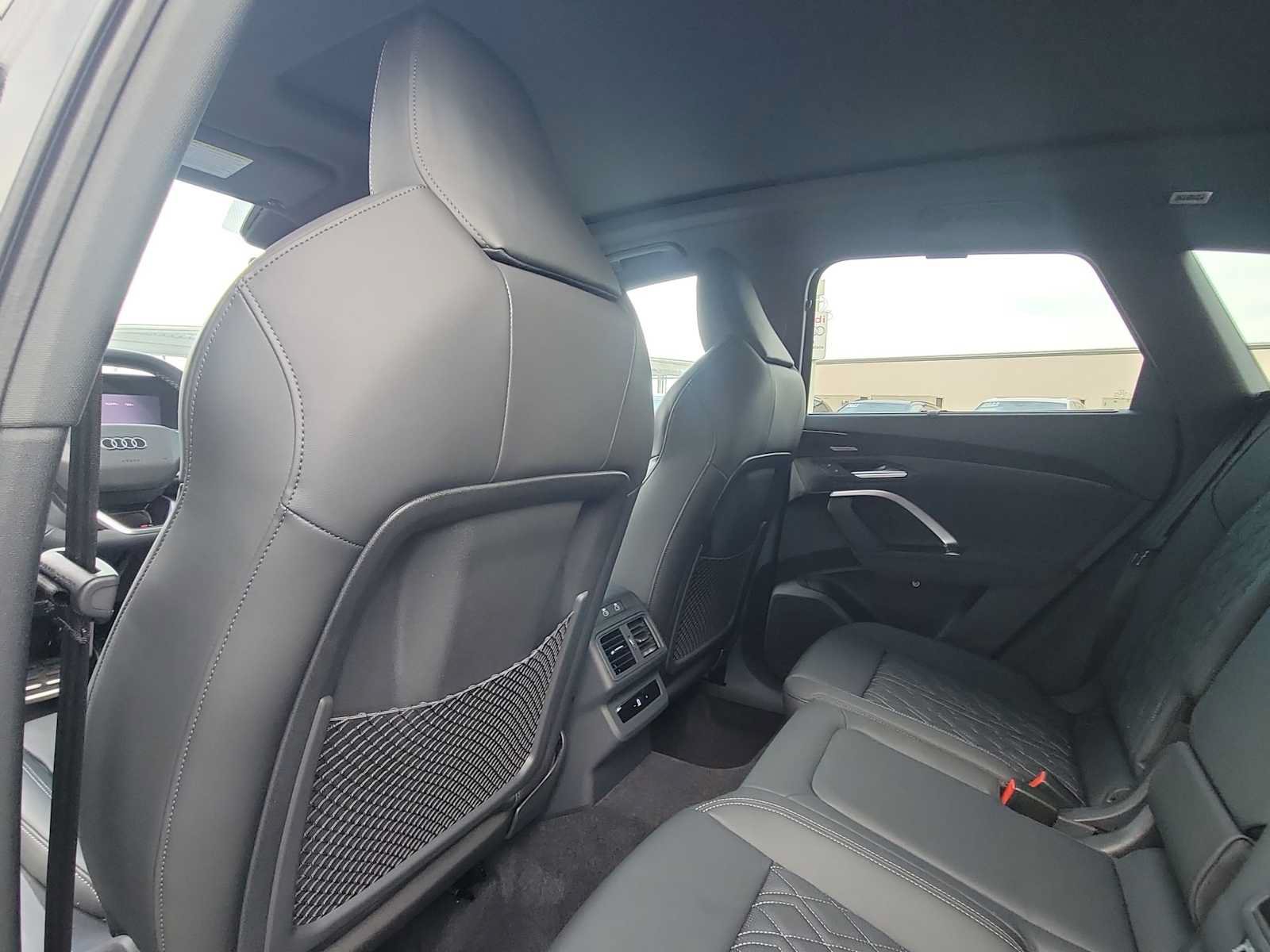 New 2026 Audi SQ5 Premium Plus AWD/4WD image 17