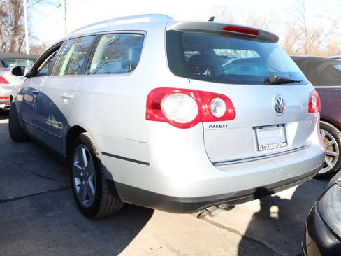 Used 2009 Volkswagen Passat Komfort image 7