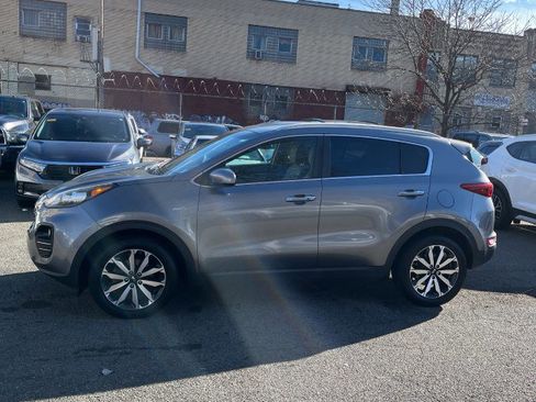 Used 2017 Kia Sportage EX image 6