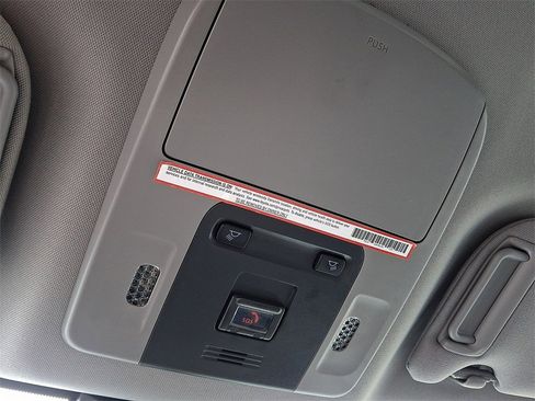 Used 2022 Toyota Camry LE image 24