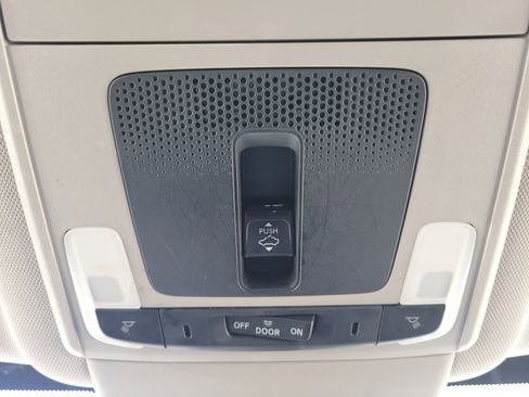 Used 2025 Honda CR-V EX image 30