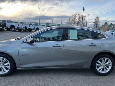 Used 2025 Chevrolet Malibu LT image 5