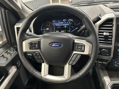 Used 2021 Ford F250 Lariat image 30