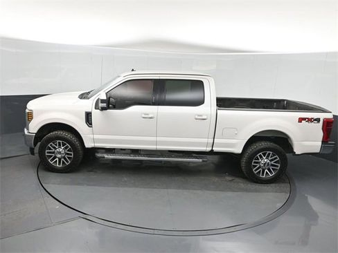 Used 2019 Ford F250 Lariat w/ Lariat Value Package image 33