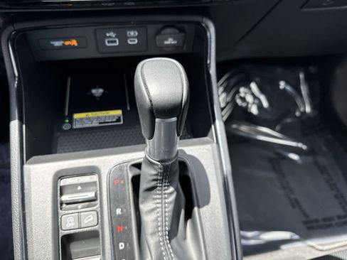 Used 2025 Honda CR-V EX-L image 40