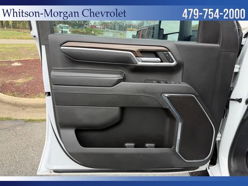 Used 2024 Chevrolet Silverado 2500 LT AWD/4WD image 15