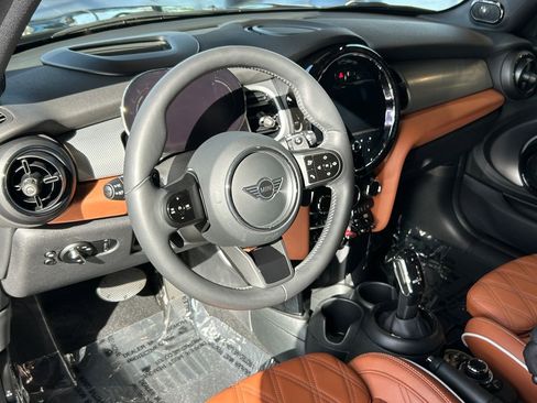 Used 2023 MINI Cooper S image 13