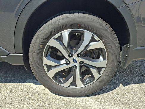 Used 2021 Subaru Outback Limited AWD/4WD image 8