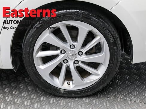 Used 2018 Acura ILX image 8