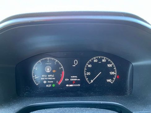 Used 2023 Honda CR-V EX-L image 9