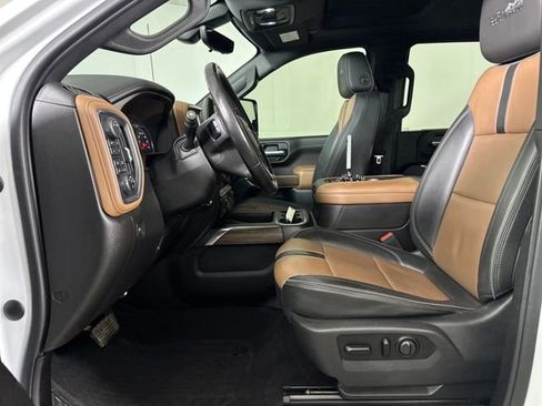 Used 2020 Chevrolet Silverado 3500 High Country w/ LPO, Dark Essentials Package image 11