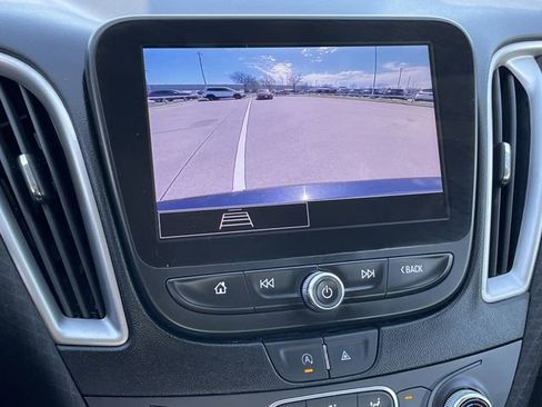 Used 2023 Chevrolet Malibu LT image 18