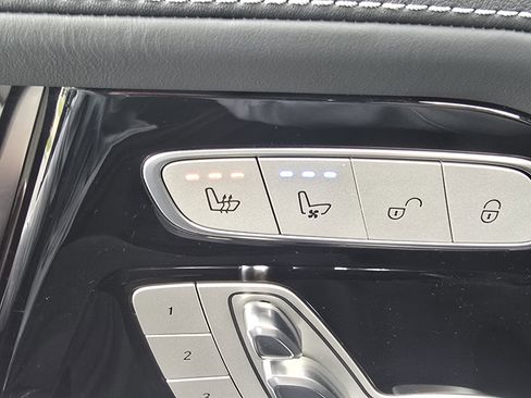 Used 2023 Mercedes-Benz G 550 image 12