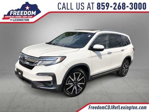 Used 2019 Honda Pilot Elite image 1