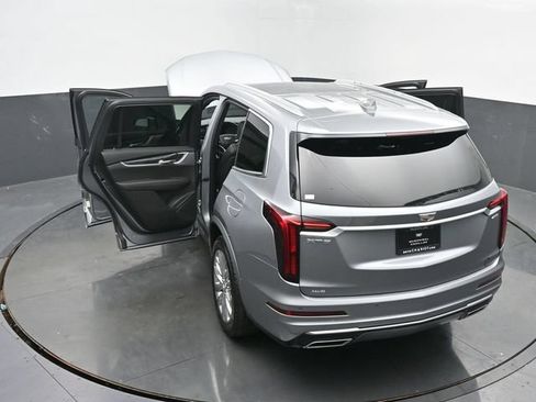 Certified 2025 Cadillac XT6 Premium Luxury w/ Technology Package AWD/4WD image 67
