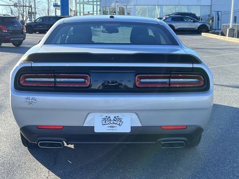 Used 2023 Dodge Challenger R/T w/ Blacktop Package image 13