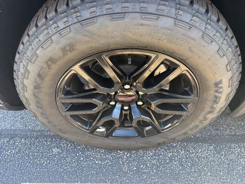 New 2026 GMC Sierra 1500 Elevation w/ Elevation Premium Package image 5