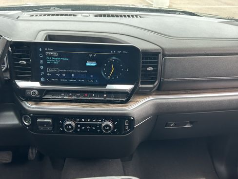 Certified 2025 Chevrolet Silverado 1500 LT RWD image 16