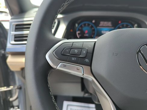 New 2026 Volkswagen Atlas Cross Sport SE FWD image 44