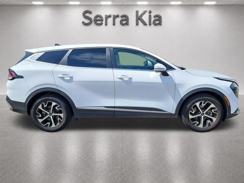 Used 2025 Kia Sportage EX FWD image 7