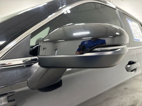 Used 2023 Honda CR-V EX-L image 12