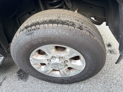 Used 2026 RAM 2500 Big Horn AWD/4WD image 9