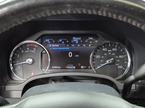 Used 2022 Ford F350 Platinum w/ Tremor Off-Road Package image 29