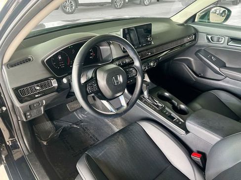 Used 2024 Honda Civic EX-L image 11