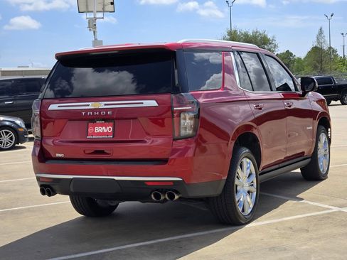 Used 2024 Chevrolet Tahoe High Country AWD/4WD image 4