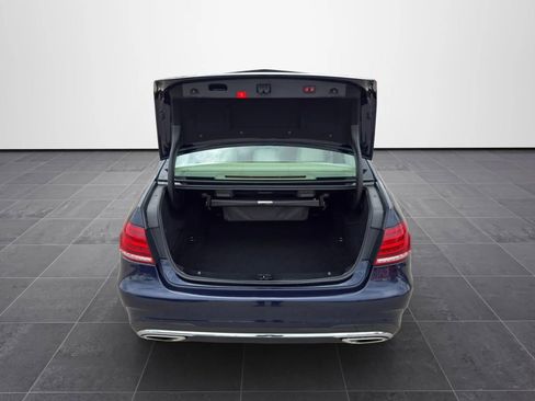Used 2014 Mercedes-Benz E 350 4MATIC Sedan image 34