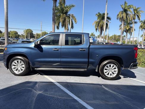 Used 2019 Chevrolet Silverado 1500 Custom w/ Custom Value Package image 5