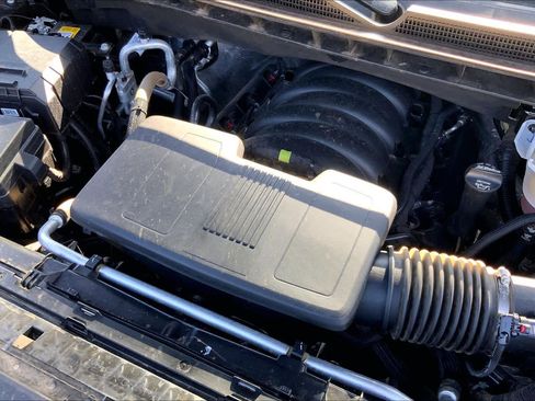 Used 2024 Chevrolet Silverado 1500 LT Trail Boss w/ Convenience Package II image 33