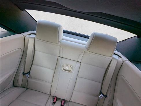 Used 2014 Volkswagen Eos Komfort image 10