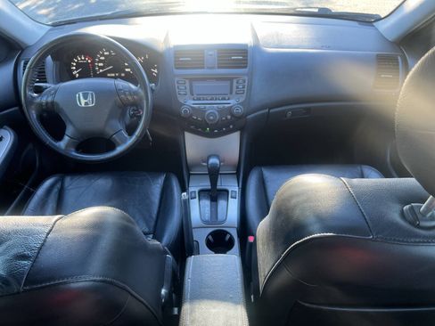 Used 2006 Honda Accord EX image 21