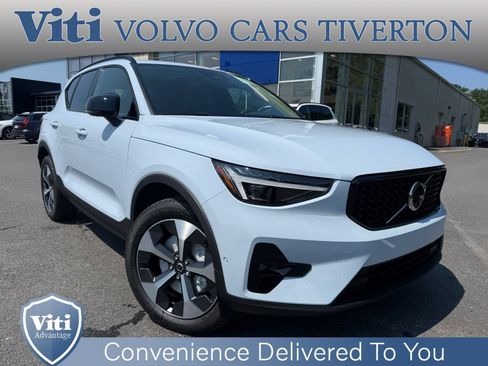New 2026 Volvo XC40 B5 Plus w/ Protection Package Premier AWD/4WD image 1