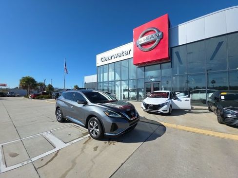 Used 2020 Nissan Murano SV image 1