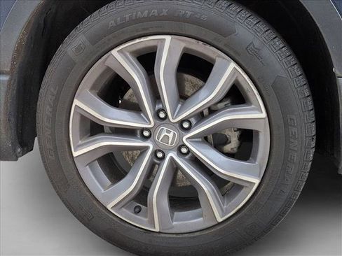 Used 2020 Honda CR-V Touring image 4