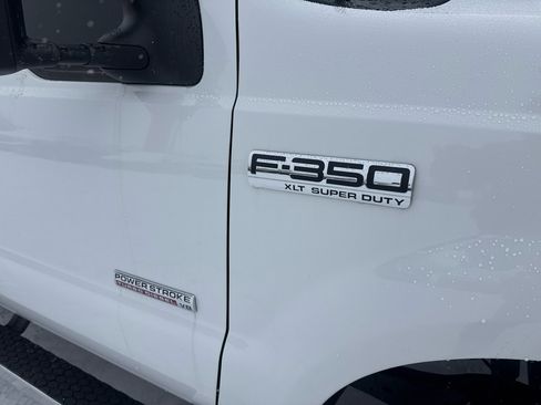Used 2007 Ford F350 XLT image 40