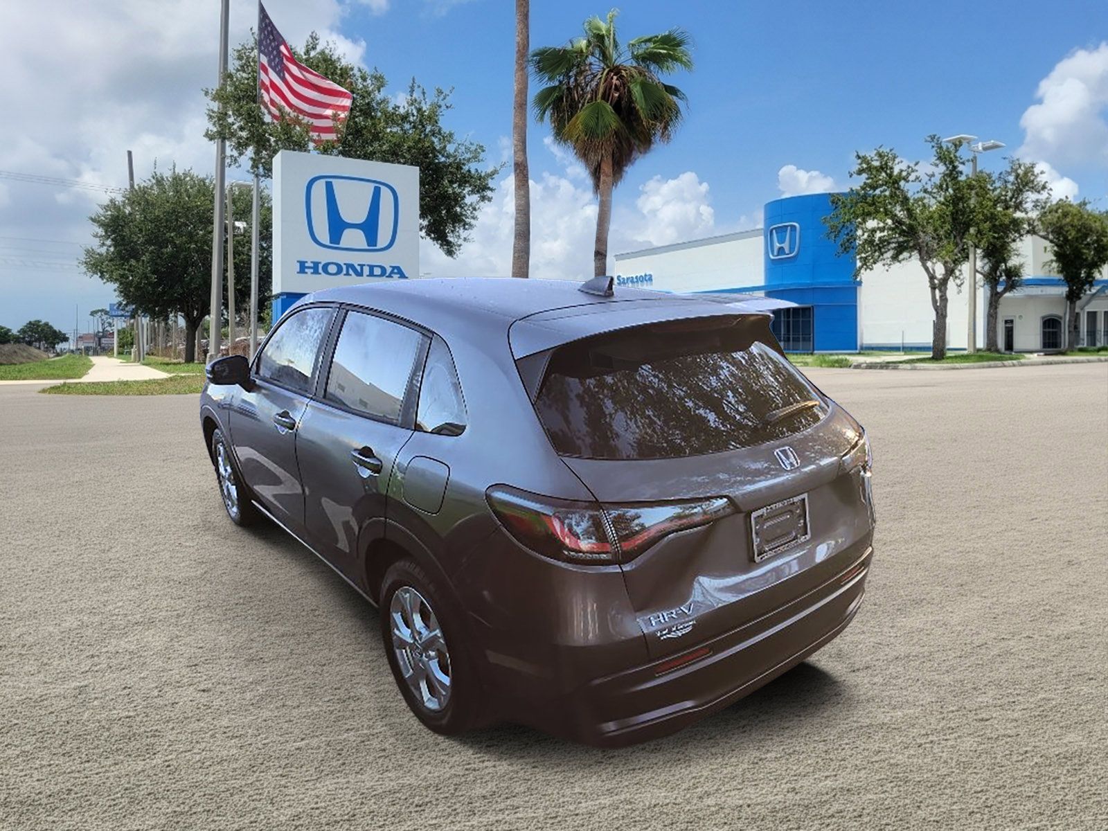 Used 2025 Honda HR-V LX image 4