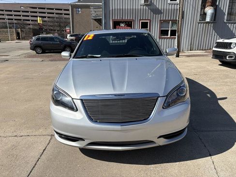 Used 2012 Chrysler 200 Touring w/ Sun/Sound Group image 2