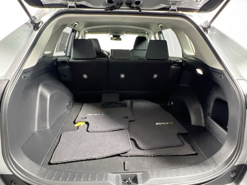 Used 2025 Toyota RAV4 LE FWD image 34