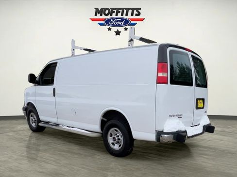 Used 2014 GMC Savana 2500 image 3