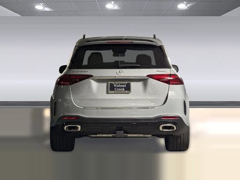 New 2026 Mercedes-Benz GLE 580 4MATIC image 9
